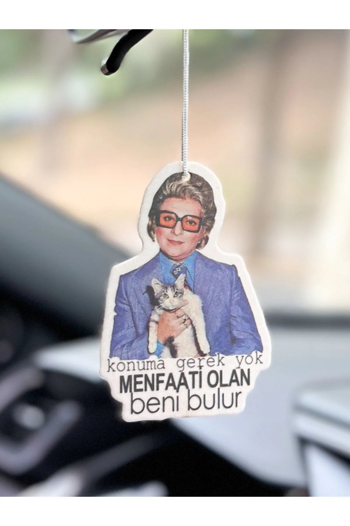 Zeki Müren Tasarımlı Eğlenceli Oto Kokusu