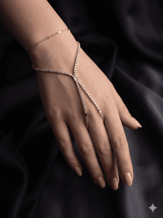Minimal Luxe Koleksiyonu İnce Taşlı Şahmeran Bileklik – Zarif Gold Kadın El Zinciri Kararmaya Dayanıklı