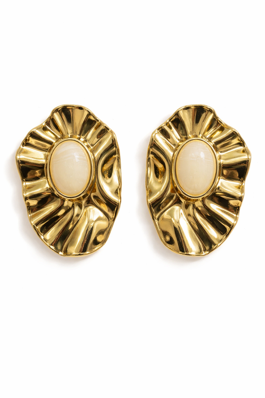 Kadın Gold Renk Oval Formlu Taşlı Çivi Küpe
